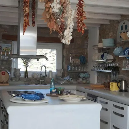 بيت للعطل Nefeli Sea View House